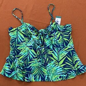 Sofia Vergara Tie Front Peplum Top